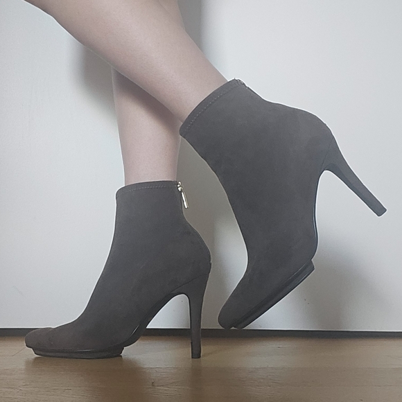 Rienda Gyaru Japan Sock Fit Taupe Brown Suede Platform Ankle Boots Stiletto Heel - Picture 8 of 10